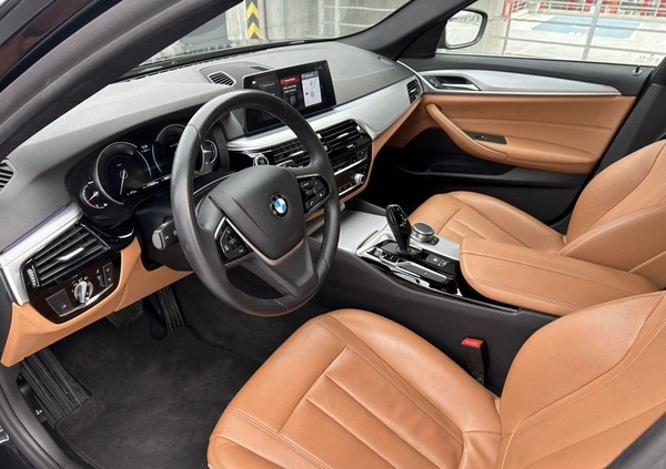 BMW Seria 5 cena 89900 przebieg: 175000, rok produkcji 2017 z Gliwice małe 154